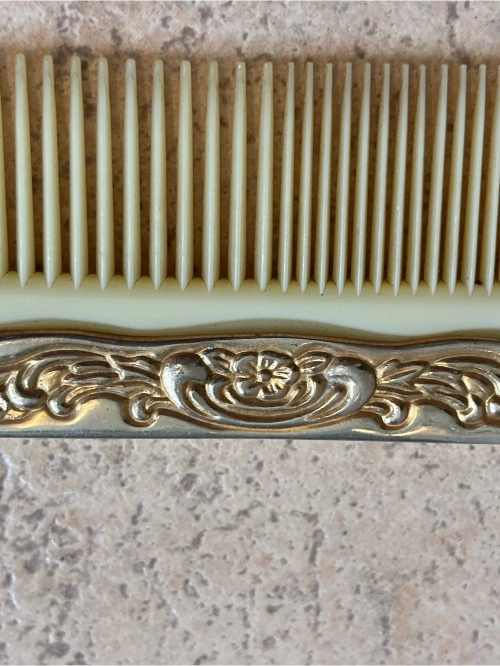 N/A elegant ivory